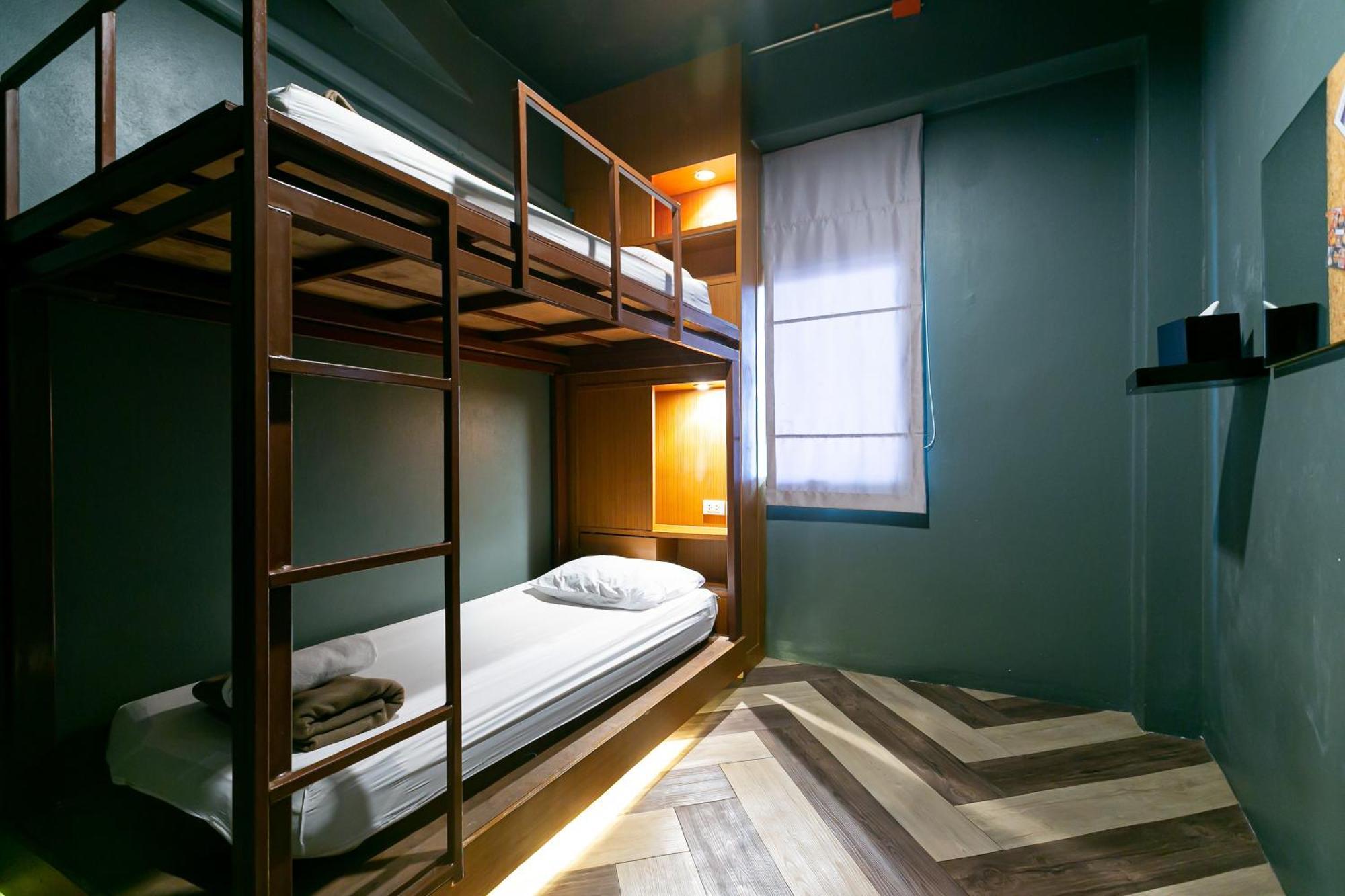 Loftel 22 Hostel Бангкок Экстерьер фото