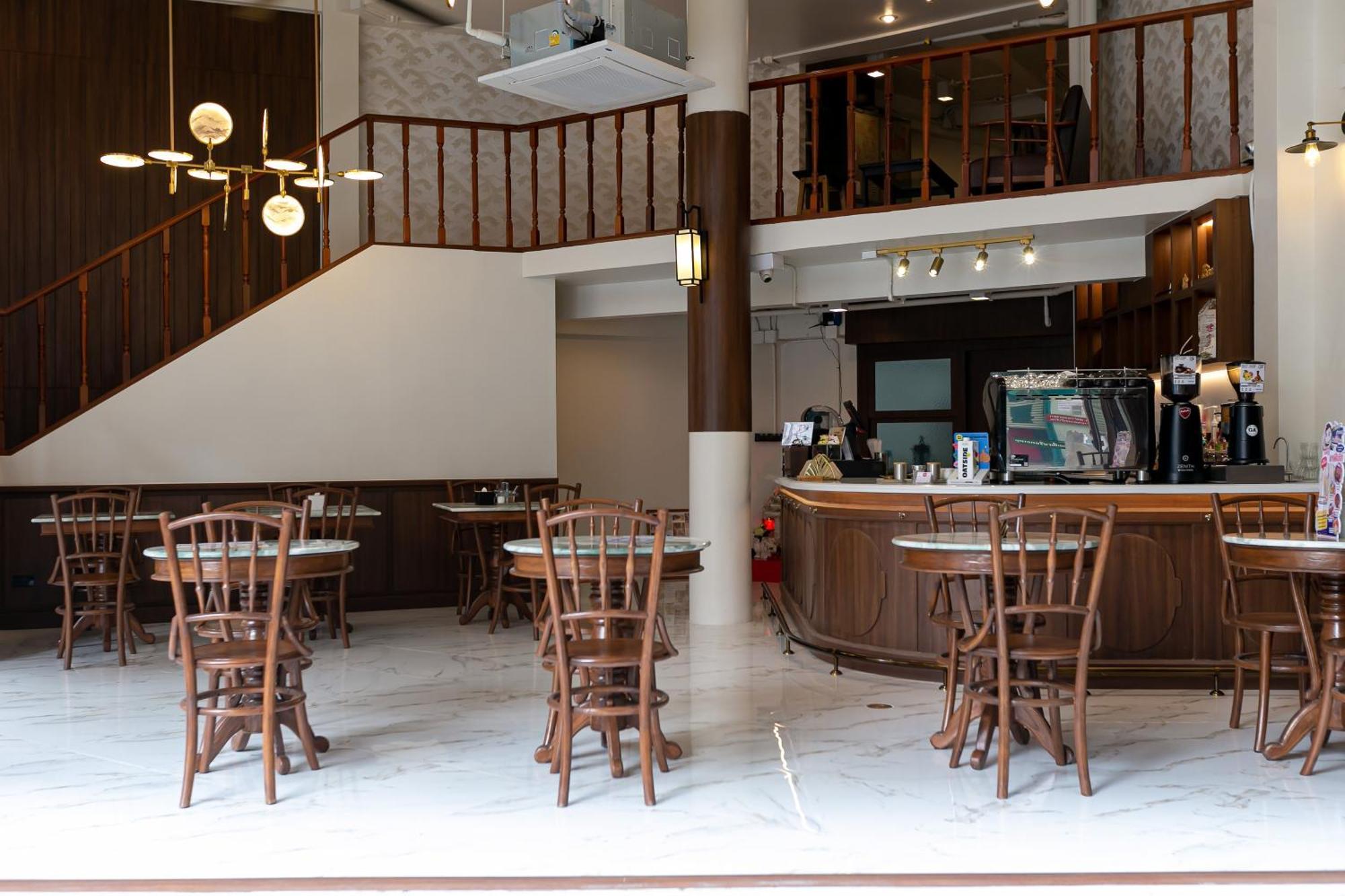 Loftel 22 Hostel Бангкок Экстерьер фото