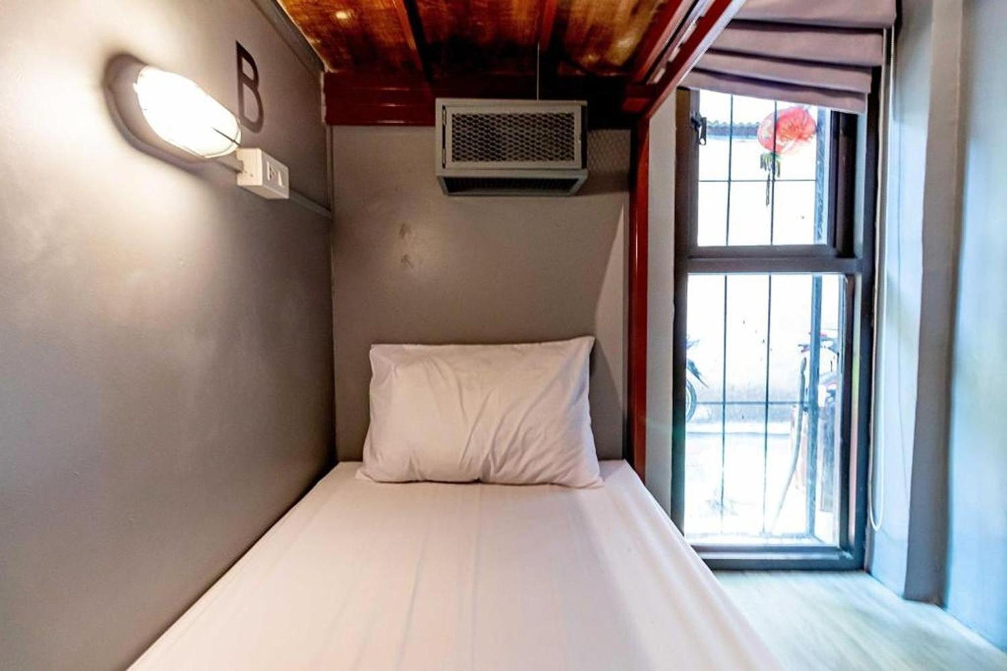 Loftel 22 Hostel Бангкок Экстерьер фото