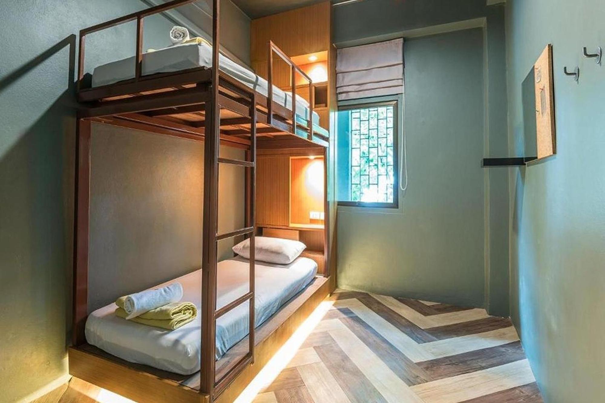 Loftel 22 Hostel Бангкок Экстерьер фото